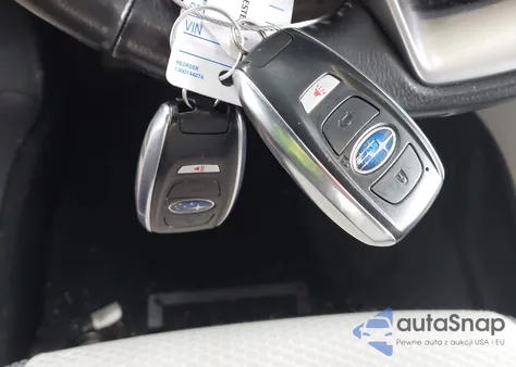 2020 Subaru Forester Premium z USA, uszkodzony, nr VIN JF2SKAJC8LH474397